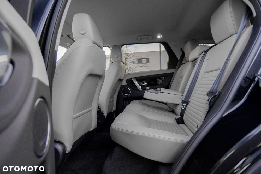 Land Rover Discovery Sport 2.0 P200 mHEV - 14