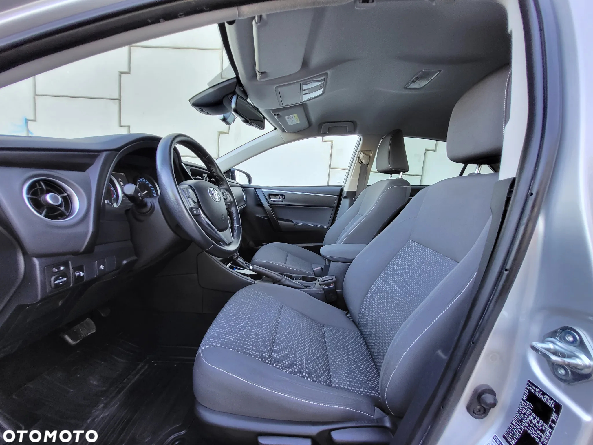 Toyota Corolla - 7