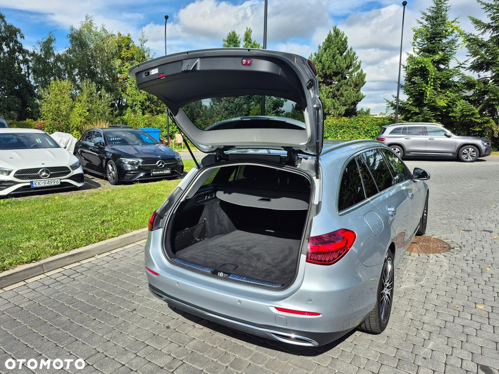 Mercedes-Benz Klasa C 220 d 9G-TRONIC - 19