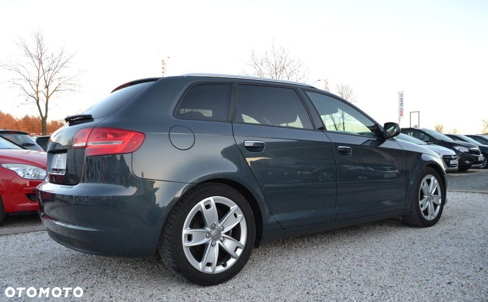 Audi A3 Sportback - 17