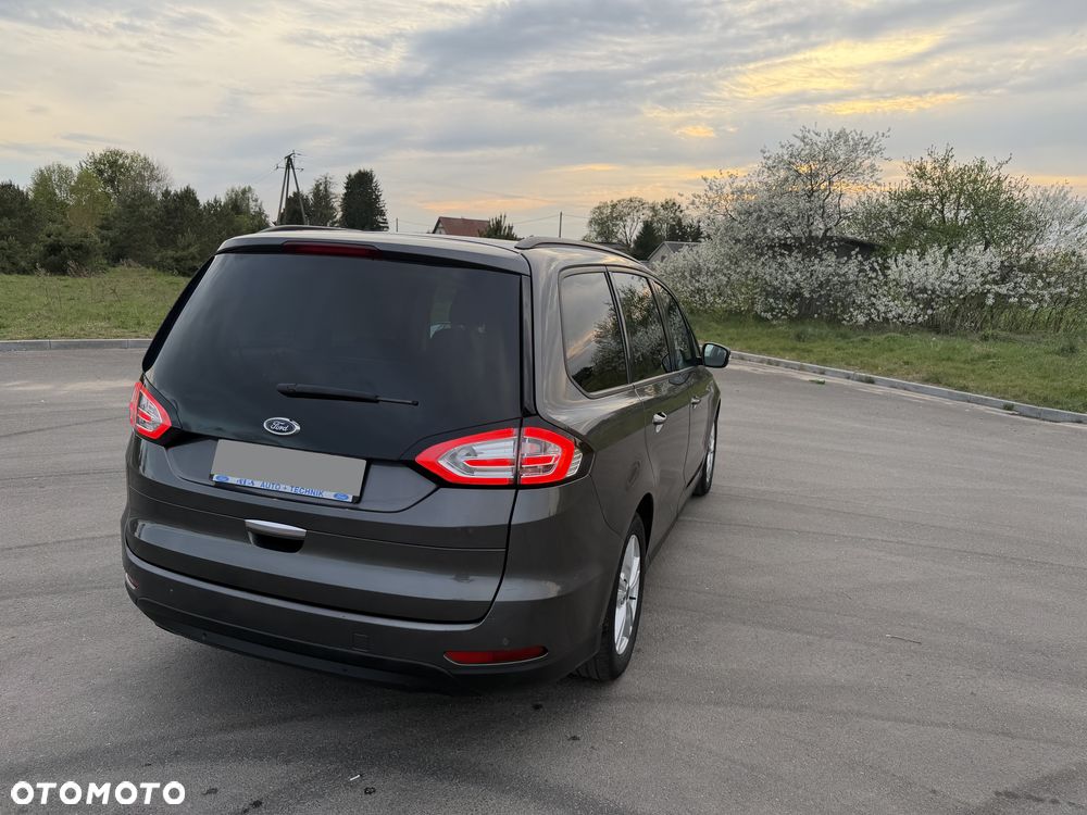 Ford Galaxy - 23