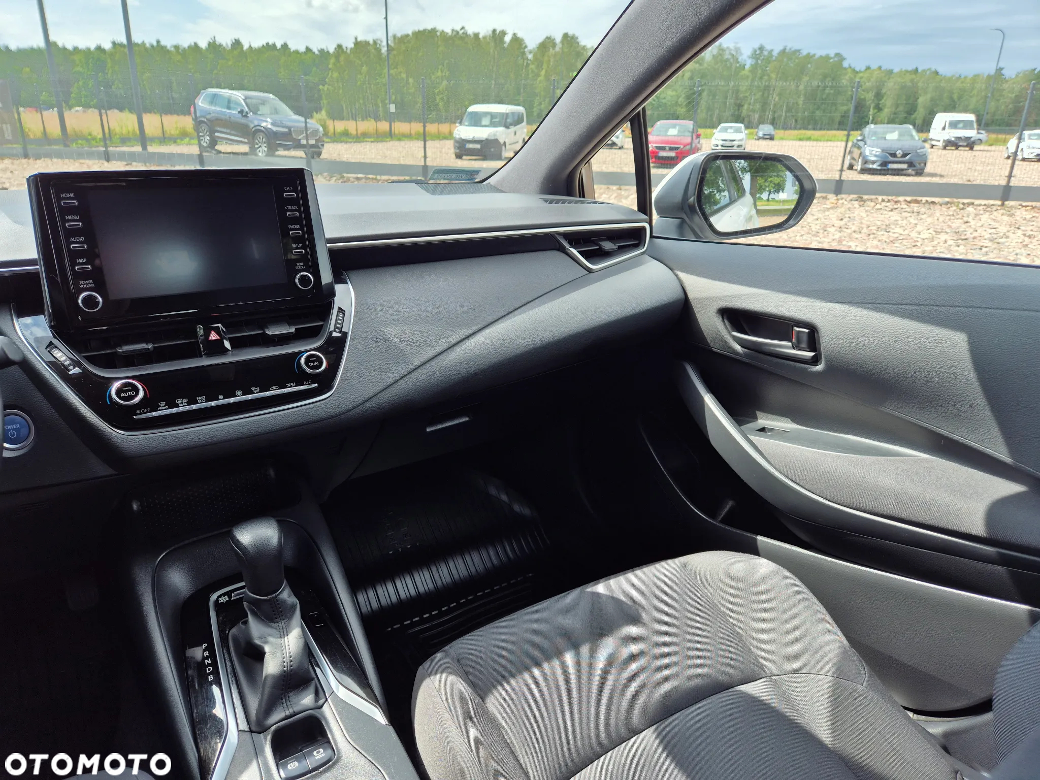 Toyota Corolla 1.8 Hybrid GPF Active - 11