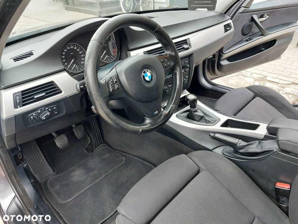 BMW Seria 3 - 10