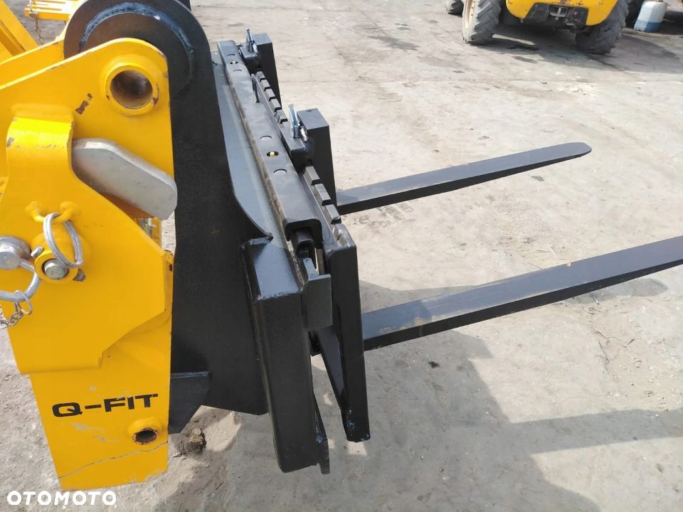 Przesuw wideł hydrauliczny 3.5t JCB SUPER JAKOŚĆ ładowarka JCB Q-FIT 3,5T Widły JCB 531 535, 541 JCB - 5