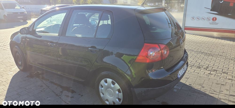 Volkswagen Golf - 1