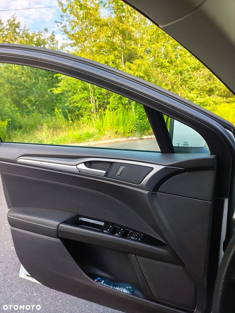 Ford Mondeo 1.5 EcoBoost Trend - 14