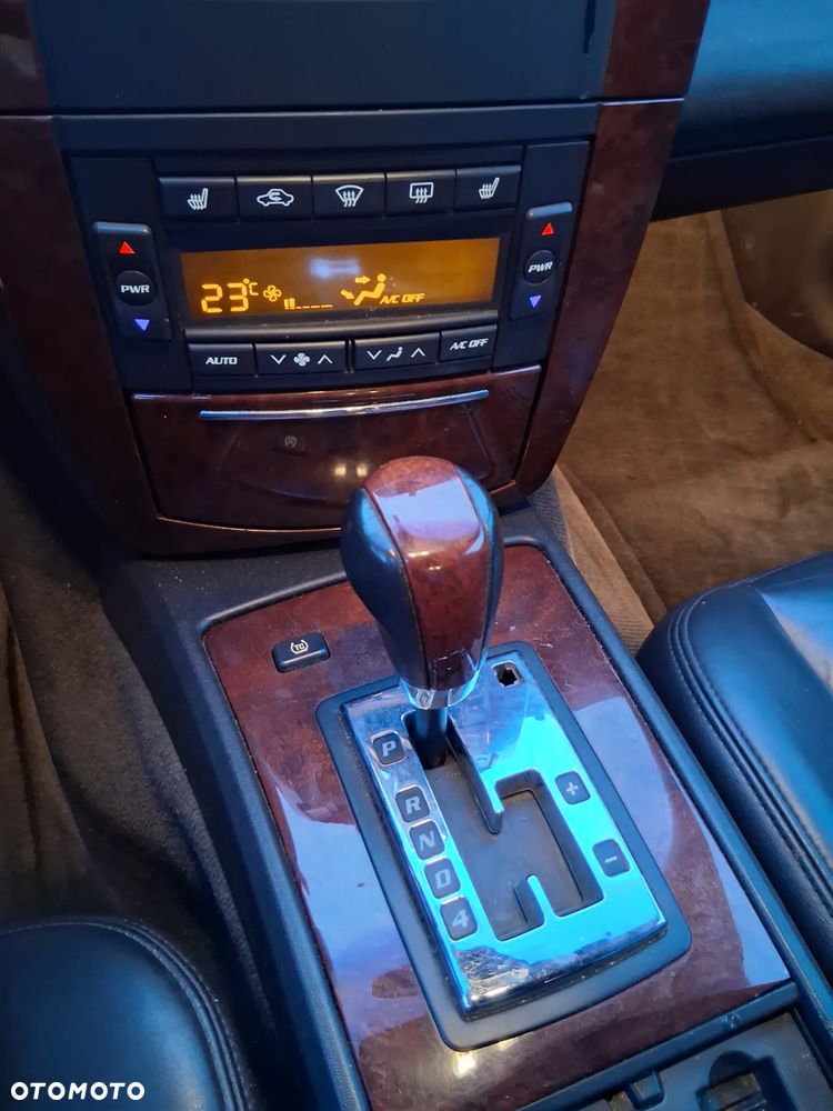 Cadillac SRX 3.6 V6 Elegance AWD - 11