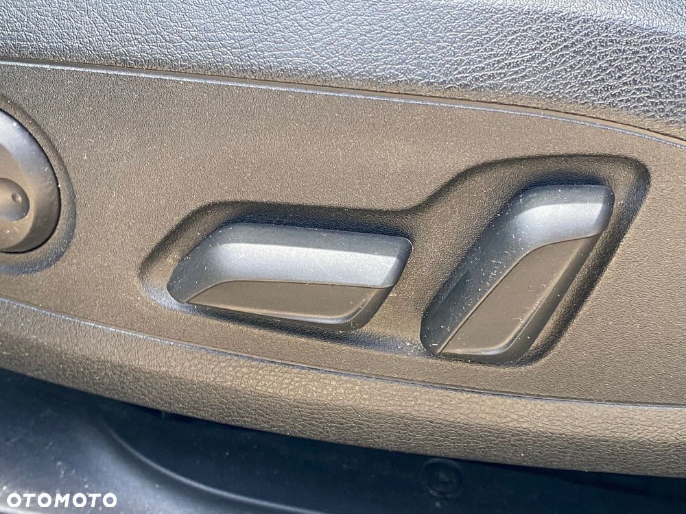 Audi A4 Limousine 35 TFSI mHEV S Line S tronic - 23