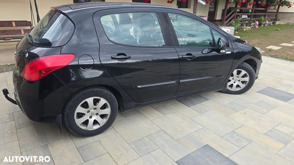 Peugeot 308 - 4