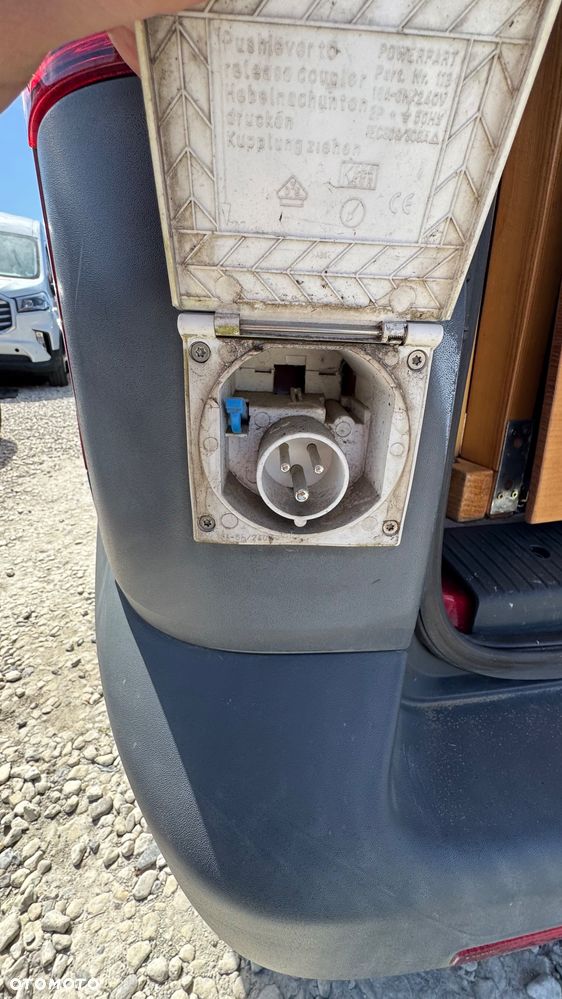 Volkswagen Transporter Caravelle Kurz (7.Si.) - 37