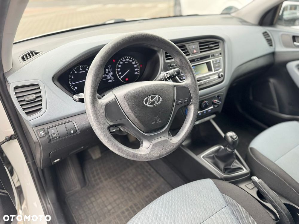Hyundai i20 1.2 Classic - 9