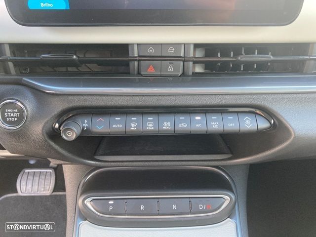 Fiat 600 1.2 Hybrid La Prima - 32