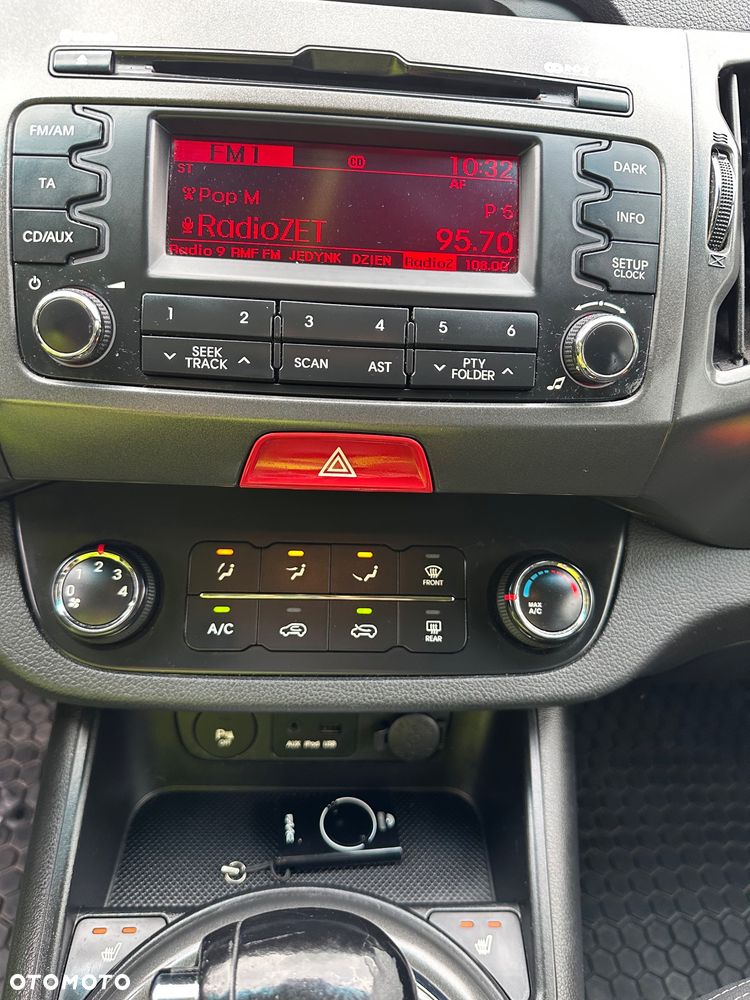 Kia Sportage 2.0 CVVT 4WD Automatik Vision - 13