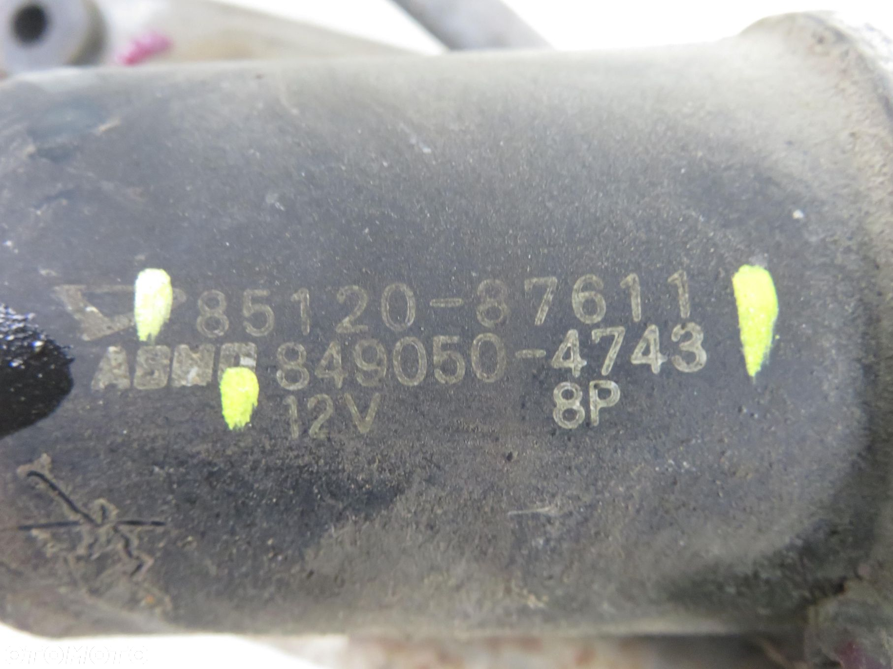 MECHANIZM WYCIERACZEK DAIHATSU FEROZA 8512087611 8490504743 - 6