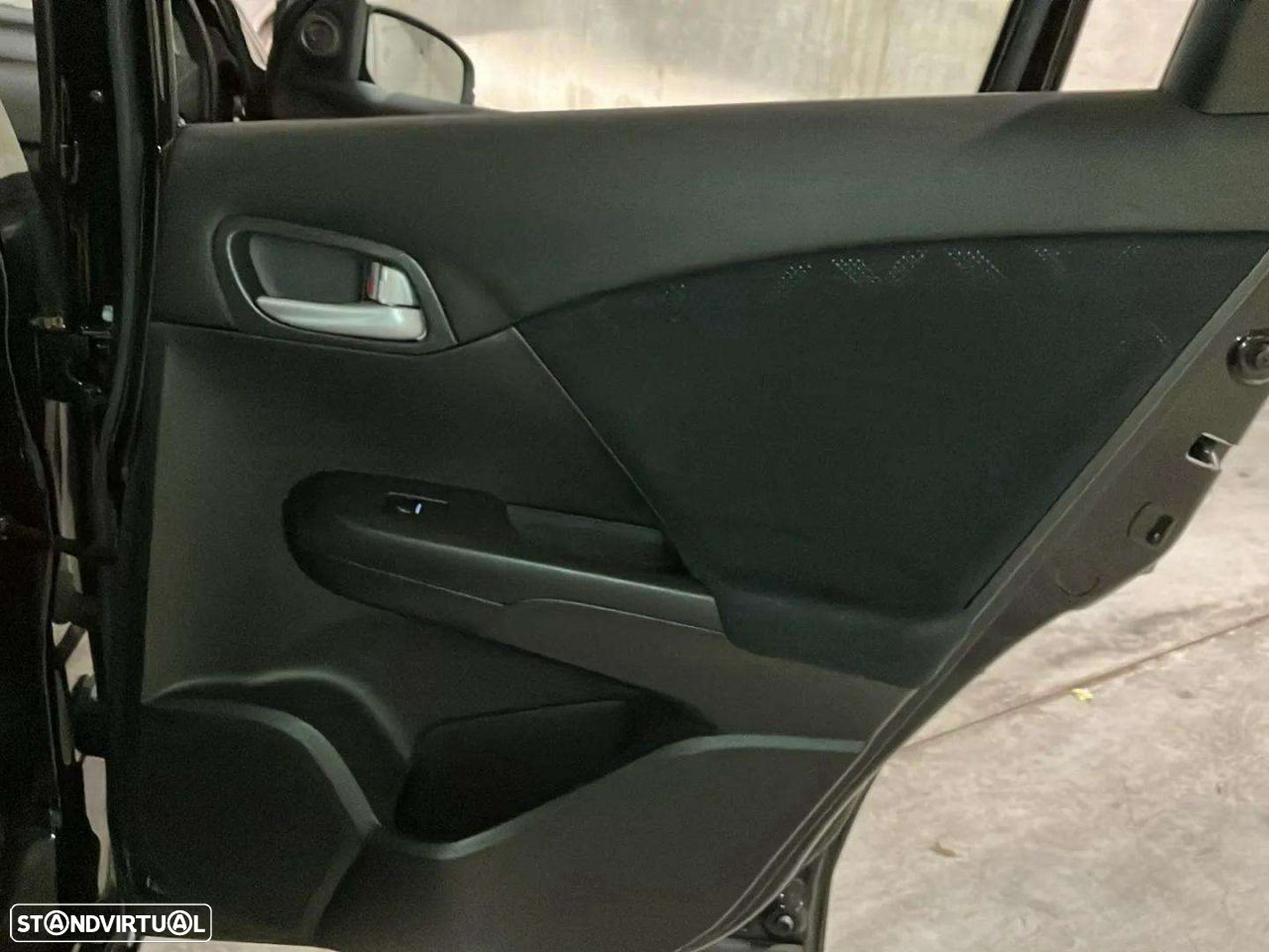 Honda Civic 1.4 i-VTEC Sport - 22