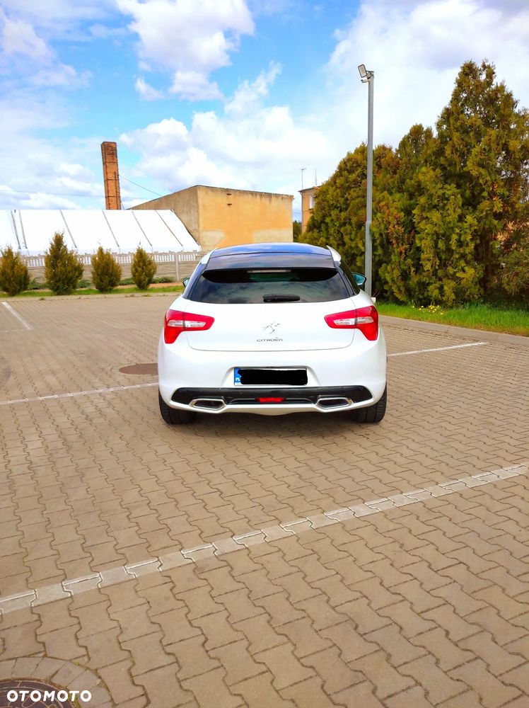 Citroën DS5 2.0 HDi Hybrid4 SoChic MCP - 12