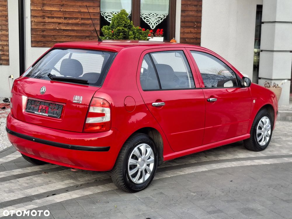Skoda Fabia 1.2 HTP Comfort - 16