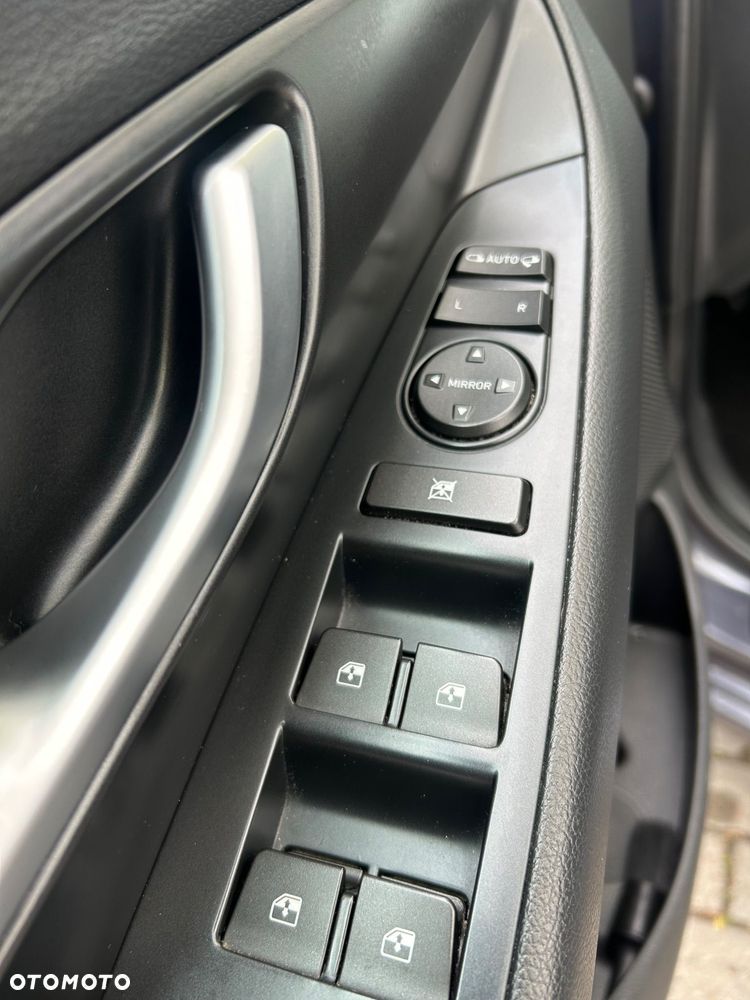 Hyundai i30 - 15