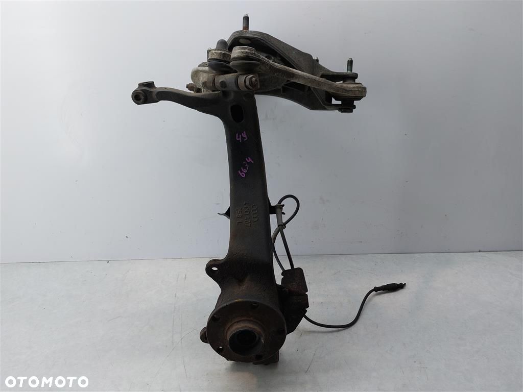 Zwrotnica PIASTA WAHACZ prawa przód Audi A8 D2 1994-2002R  4D0407258L - 1