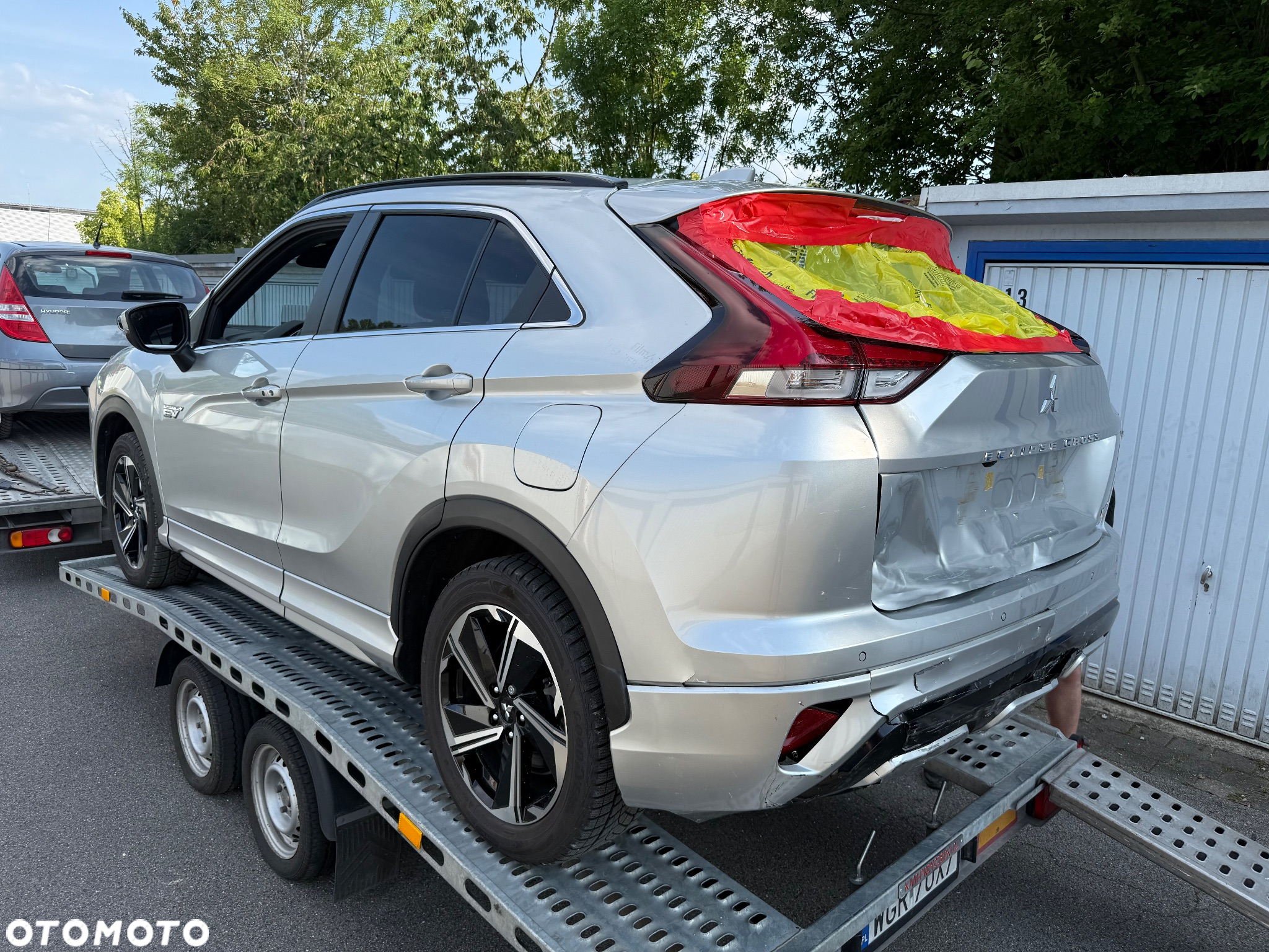 Mitsubishi Eclipse Cross Plug-In Hybrid 4WD Plus Select - 17