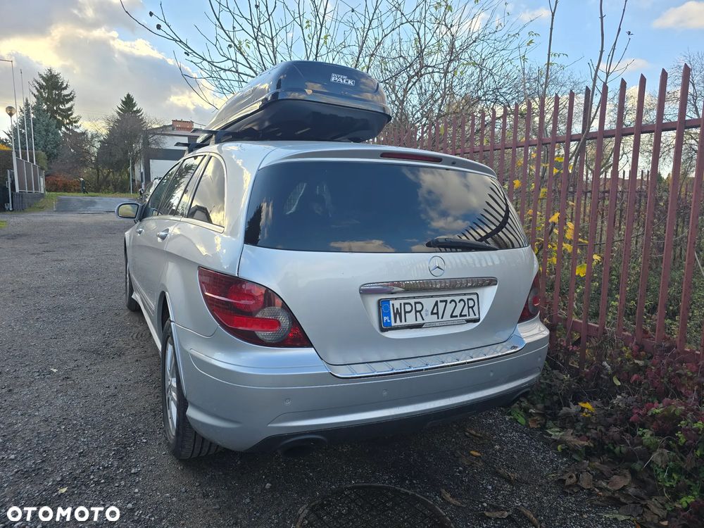 Mercedes-Benz Klasa R 320 CDI L 4-Matic - 25