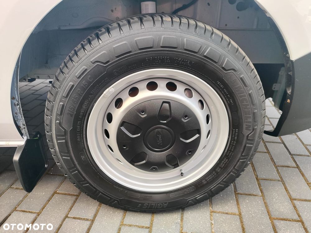Ford Transit - 35