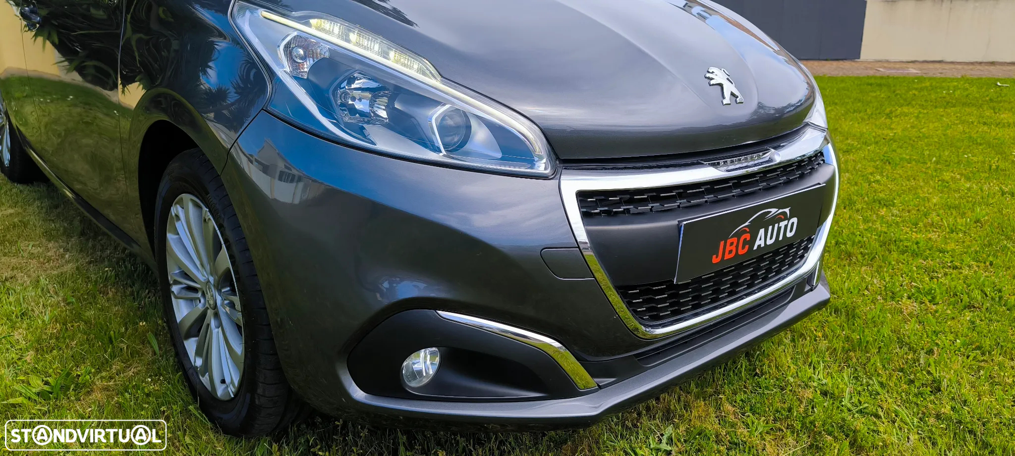 Peugeot 208 1.2 PureTech Style - 10