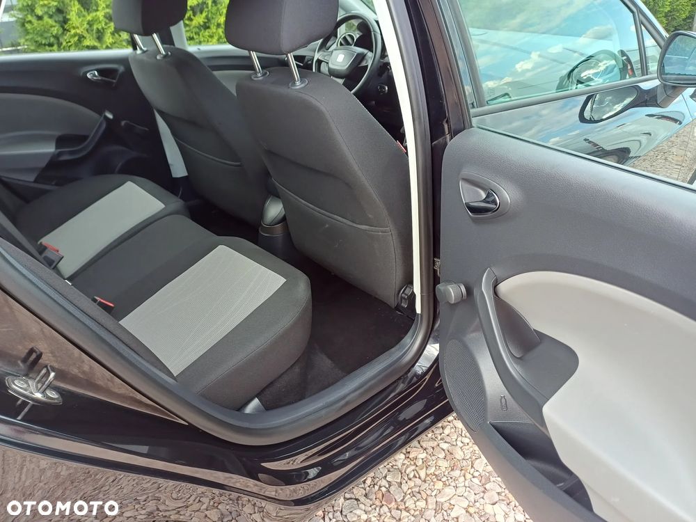 Seat Ibiza 1.4 16V Reference - 8