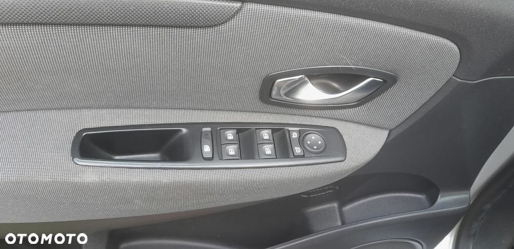 Renault Scenic 1.6 16V Authentique - 15