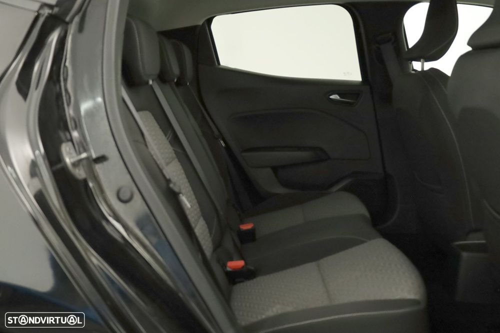 Renault Clio 1.0 TCe Evolution - 23