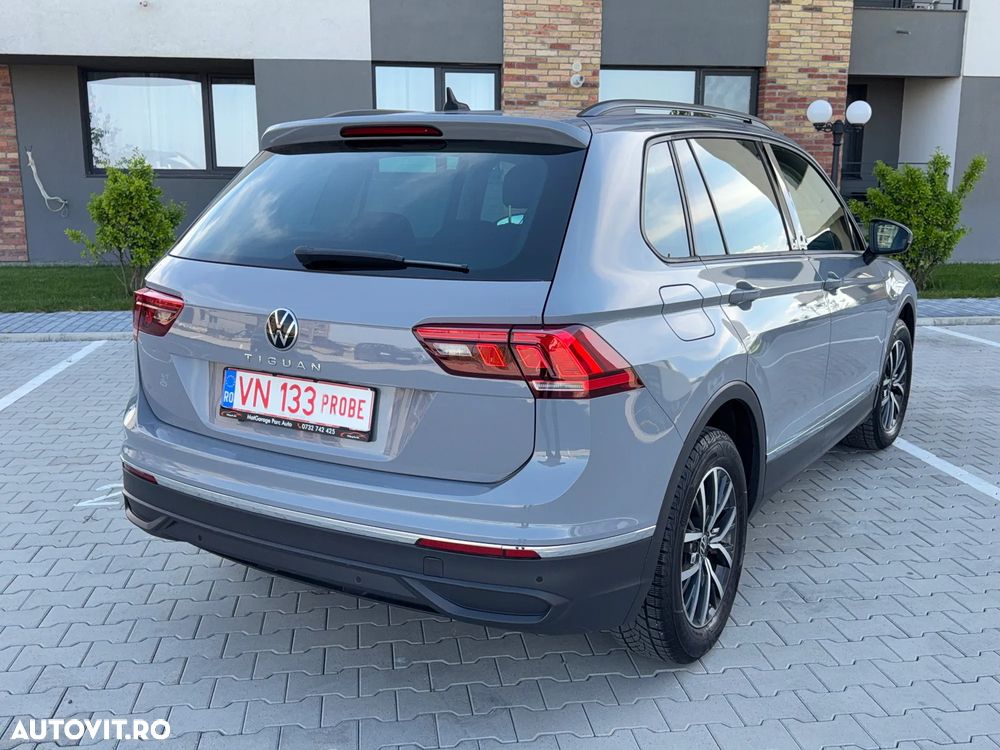 Volkswagen Tiguan - 4