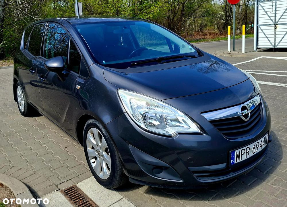 Opel Meriva 1.3 CDTI EcoFLEX Design Edition - 2