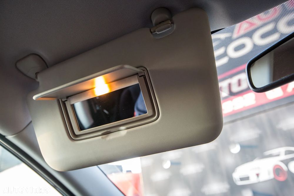 Nissan X-Trail 1.6 dCi Xtronic Tekna - 37