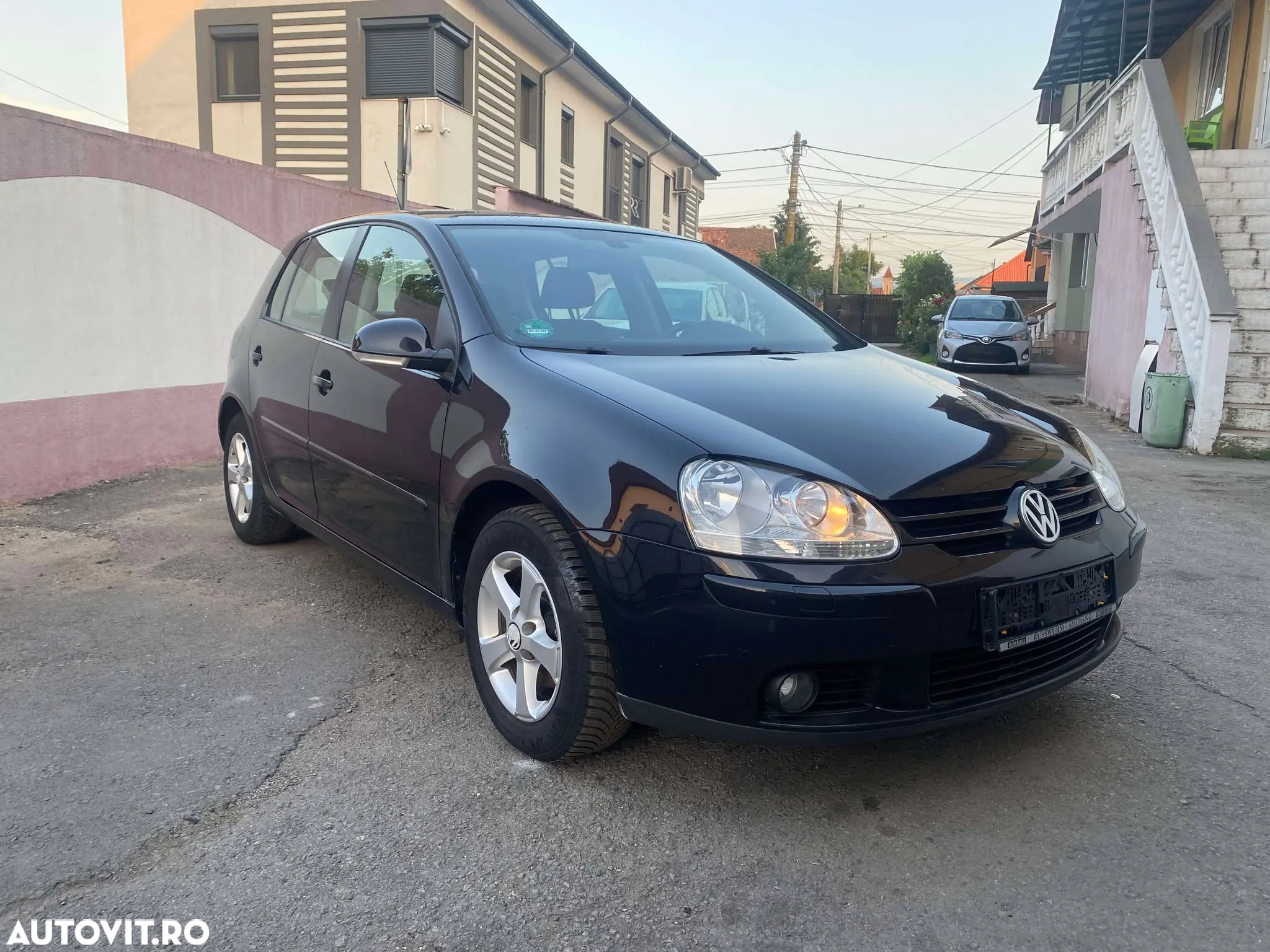 Volkswagen Golf 1.6 FSI Goal - 3