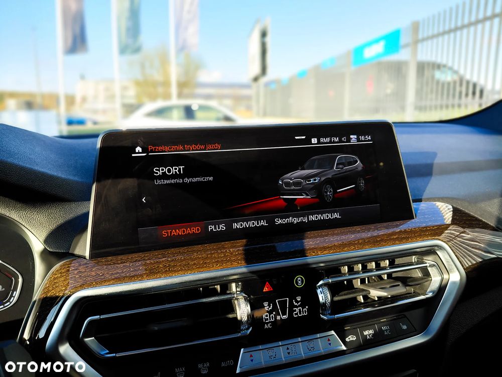 BMW X3 xDrive30i - 30