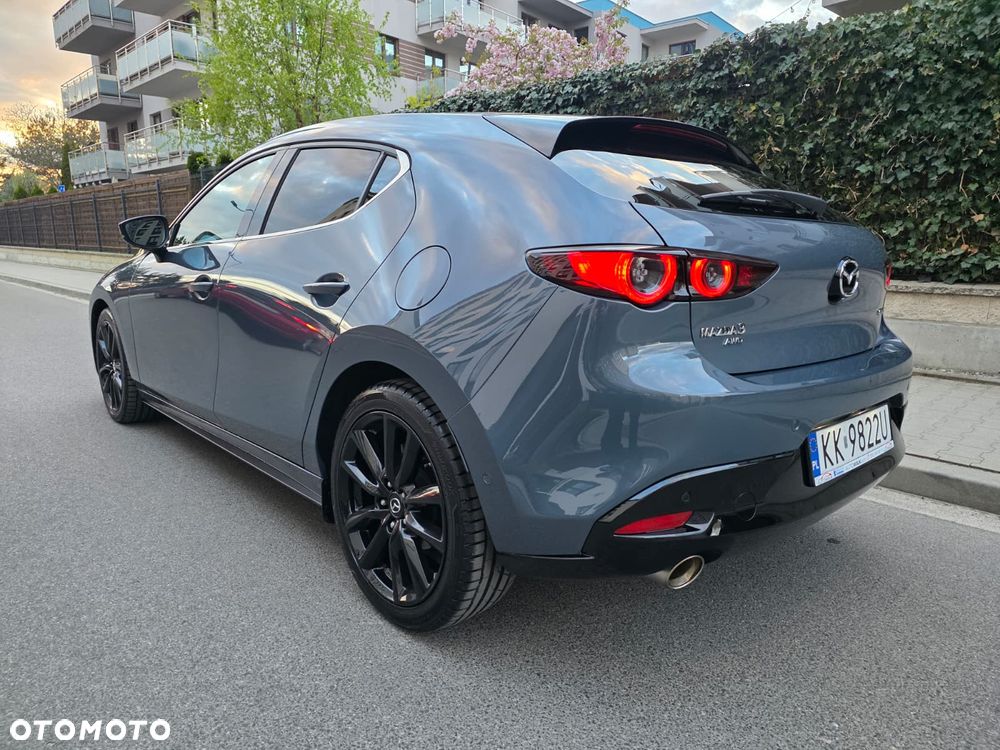 Mazda 3 2.0 mHEV Hikari - 4