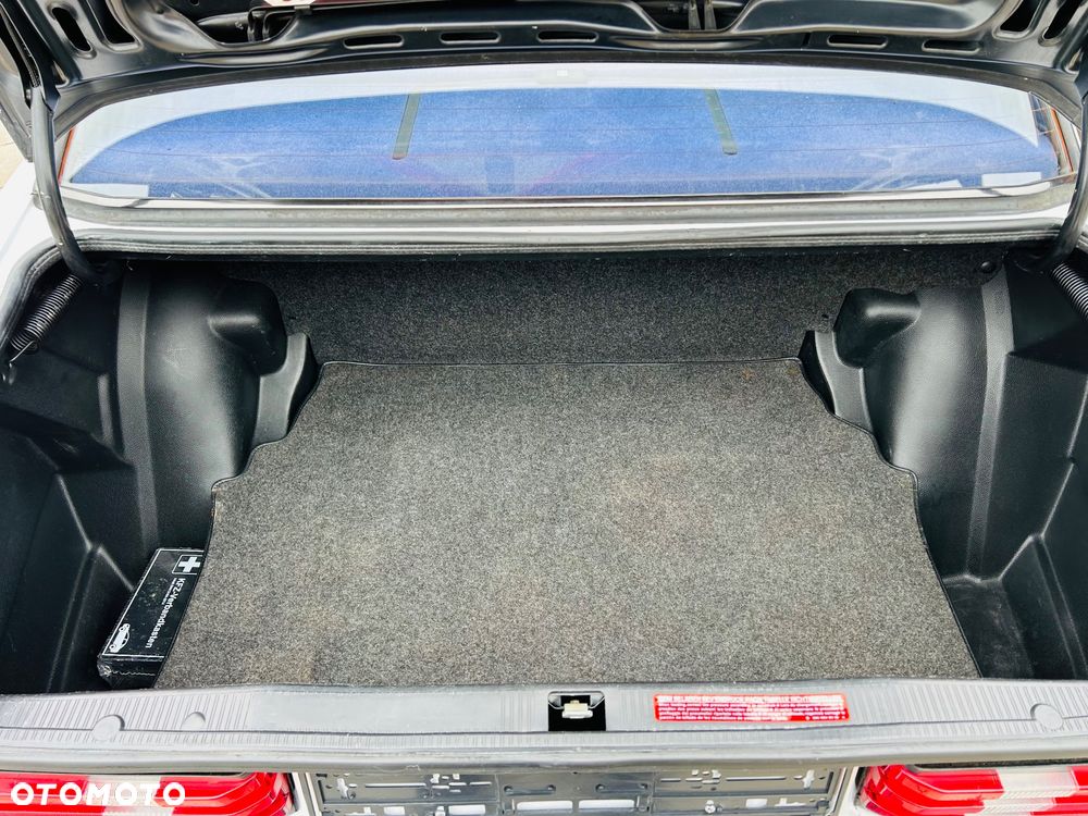 Mercedes-Benz W201 (190) - 24