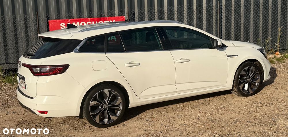 Renault Megane ver-blue-dci-115-edc-bose-edition - 3