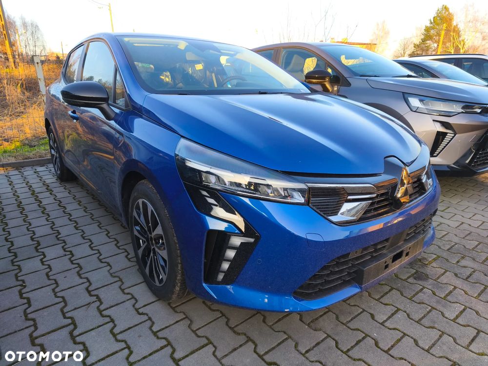 Mitsubishi Colt 1.0T Invite Style Cold - 12