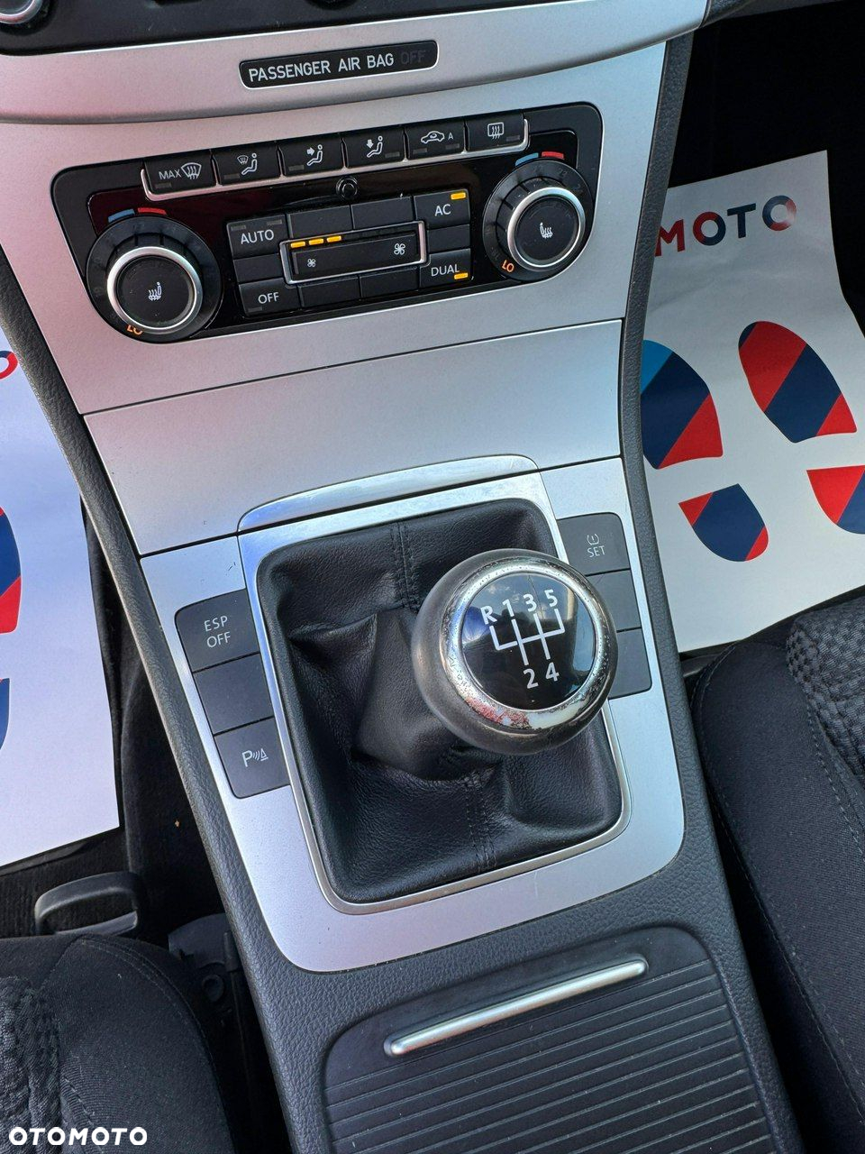 Volkswagen Passat - 27