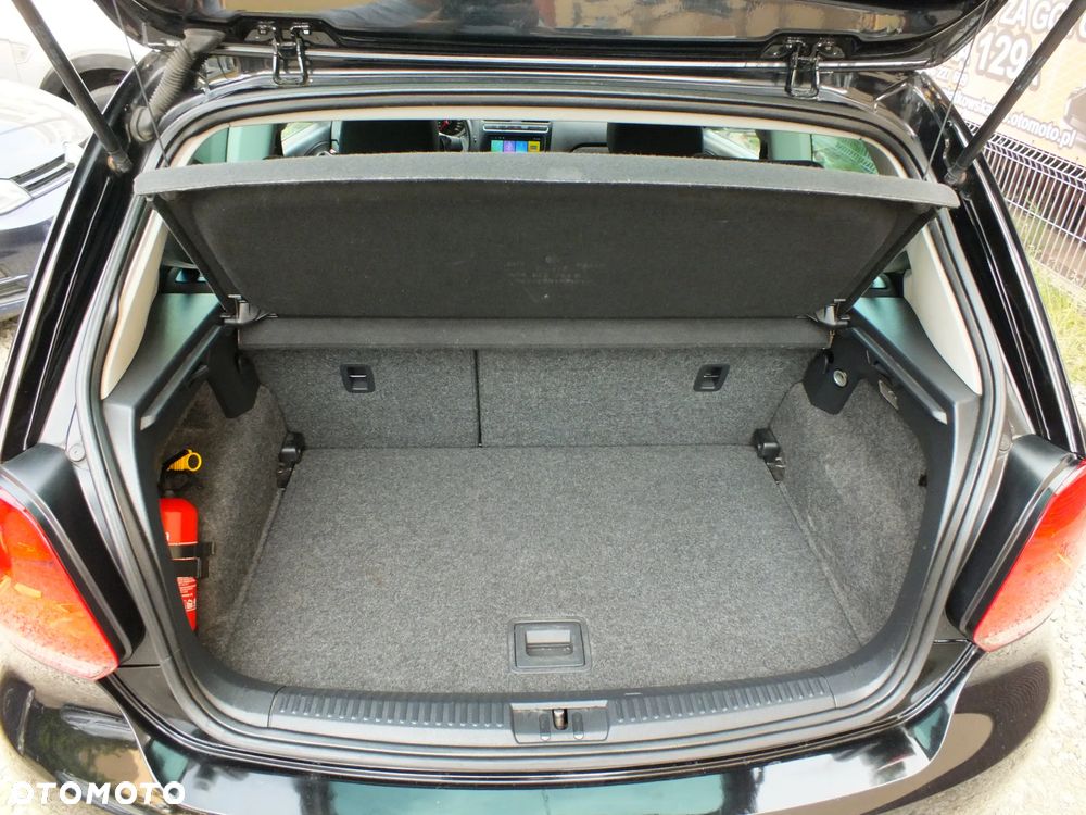 Volkswagen Polo - 23