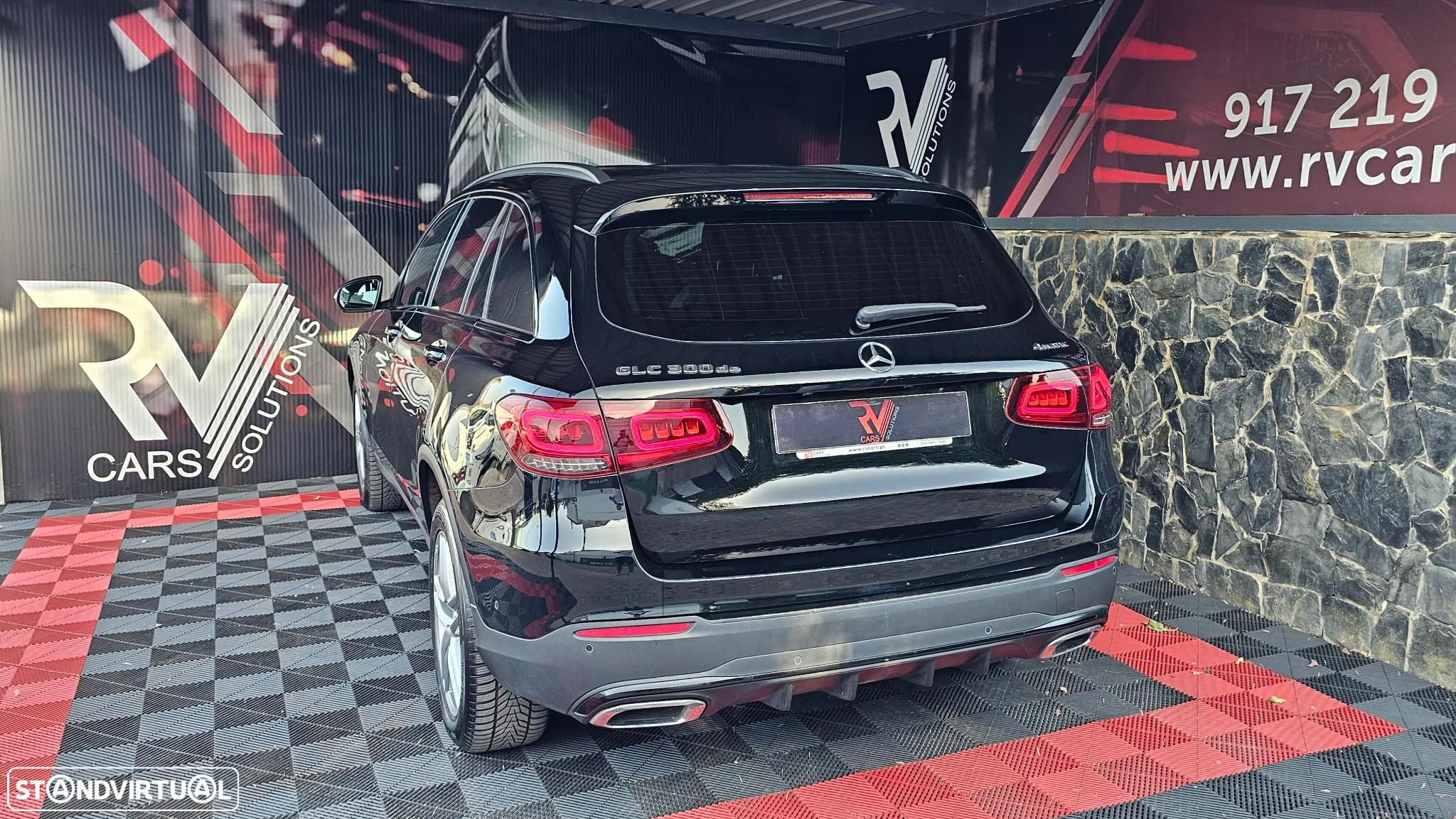 Mercedes-Benz GLC 300 de 4Matic 9G-TRONIC AMG Line - 38