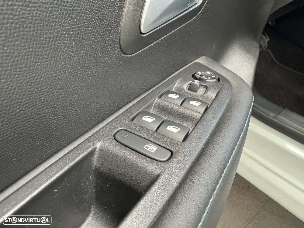 Peugeot 208 PureTech 100 Active Pack - 10