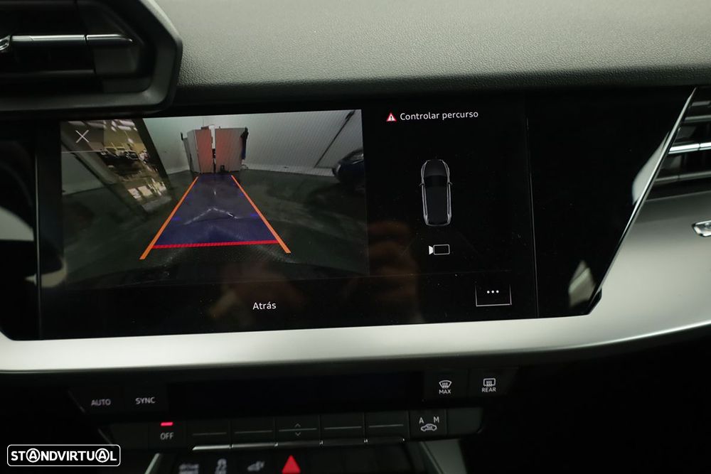 Audi A3 Sportback 45 TFSIe S line - 12