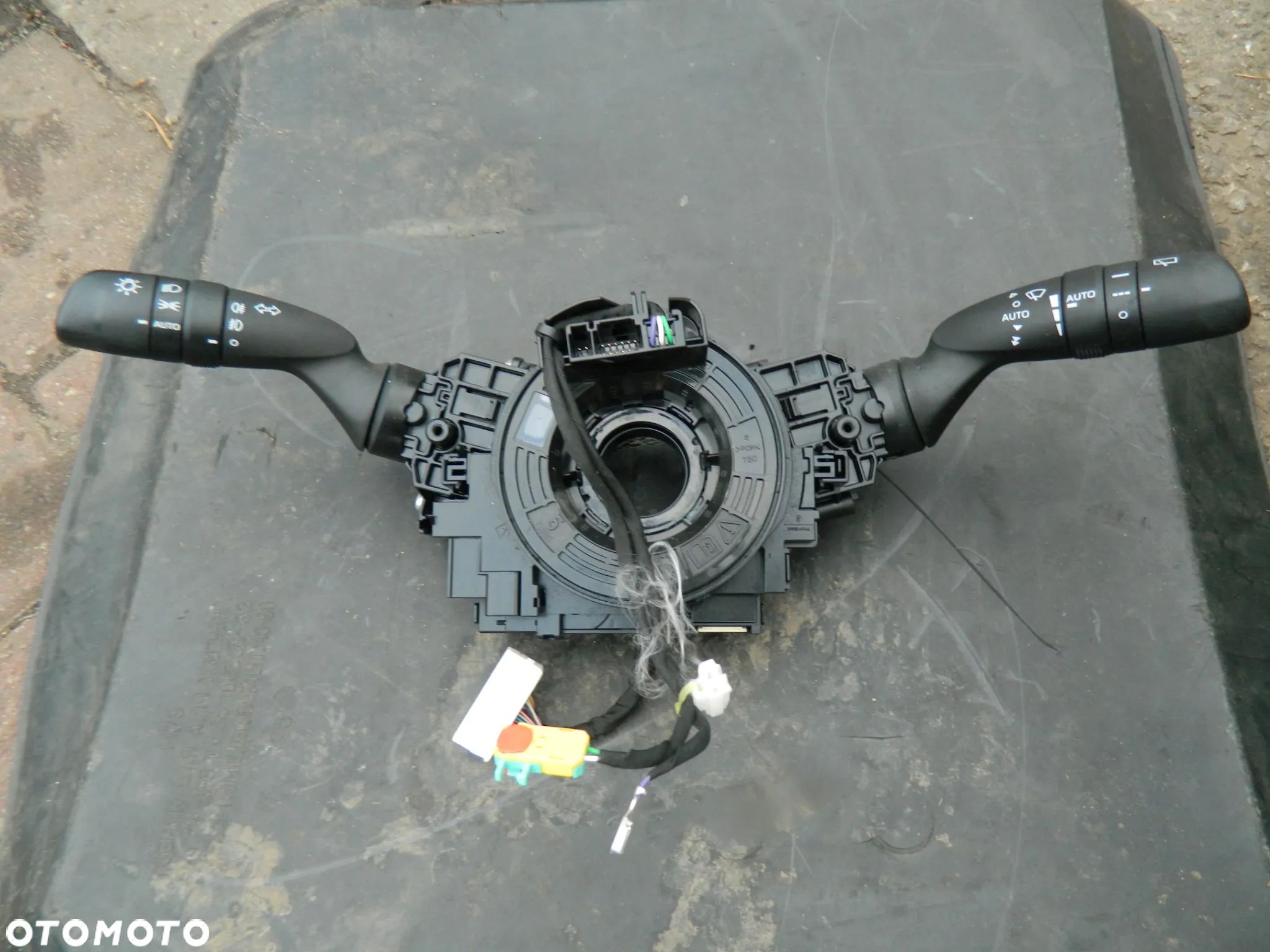 Toyota Rav 4 V 2020 2.5  Hybrid Taśma Przełącznik Zespolony Manetki 89245-50040 - 1