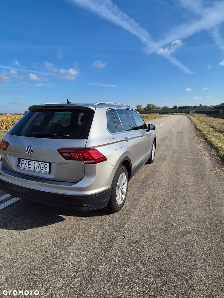 Volkswagen Tiguan - 4