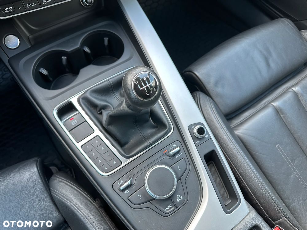 Audi A4 Avant 2.0 TFSI ultra - 13