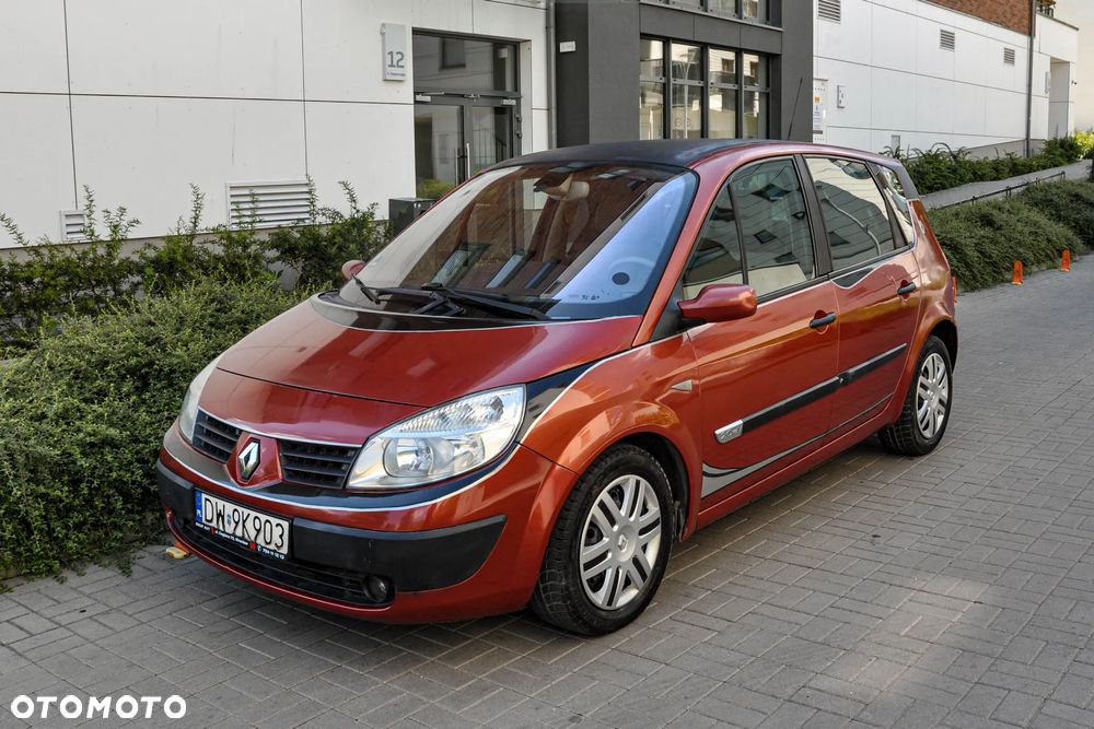 Renault Scenic - 1