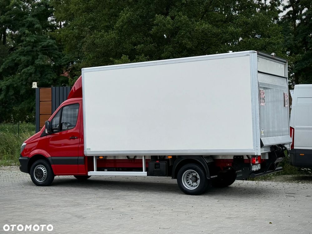 Mercedes-Benz Sprinter 519 CDI / 3.0 V6 190KM / Kontener 4,4m + Winda 750kg + Drzwi Boczne / TYLKO 225.983KM PRZEBIEGU / 2018 ROK PRODUKCJI / ZAREJESTROWANY W PL ! - 16