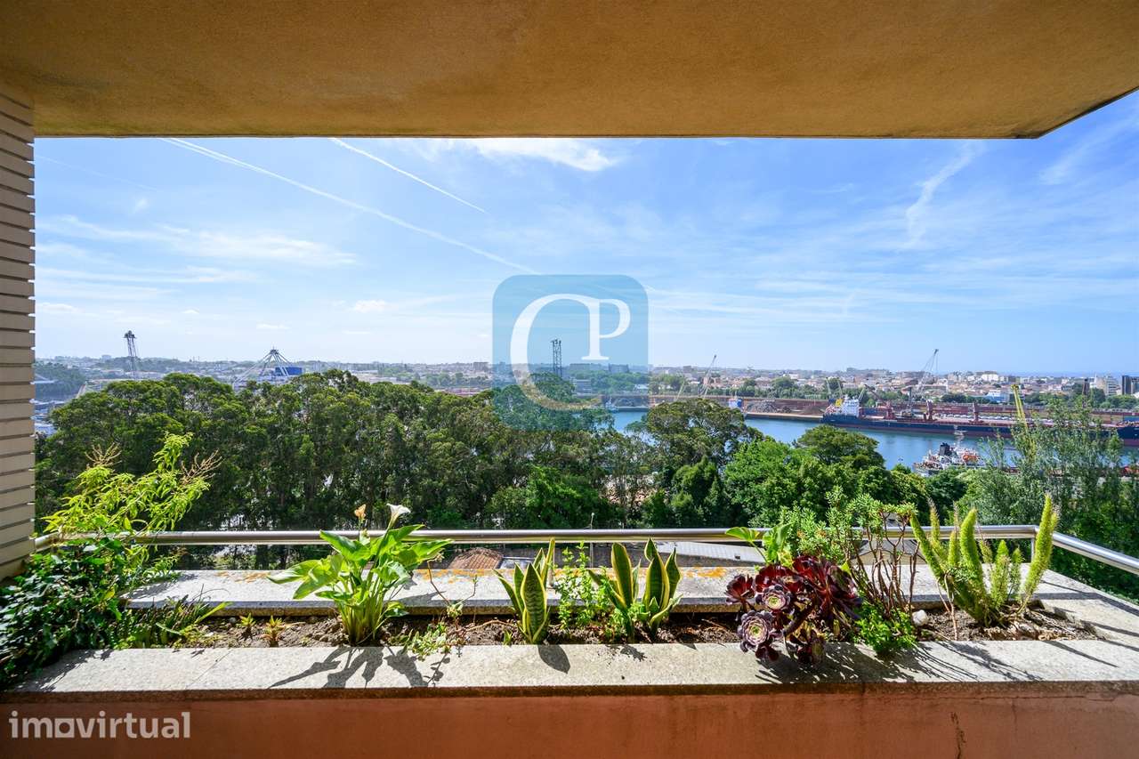 Apartamento T2 em condomínio com piscina, em Leça da Palmeira, Matosin - Grande imagem: 2/25